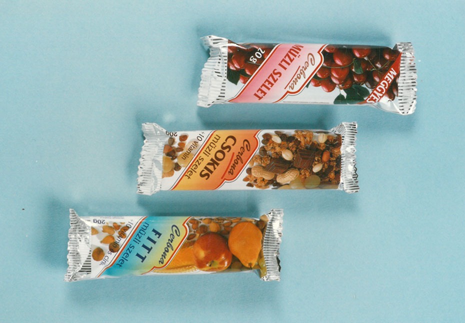 We start making muesli and muesli slices. Yum!