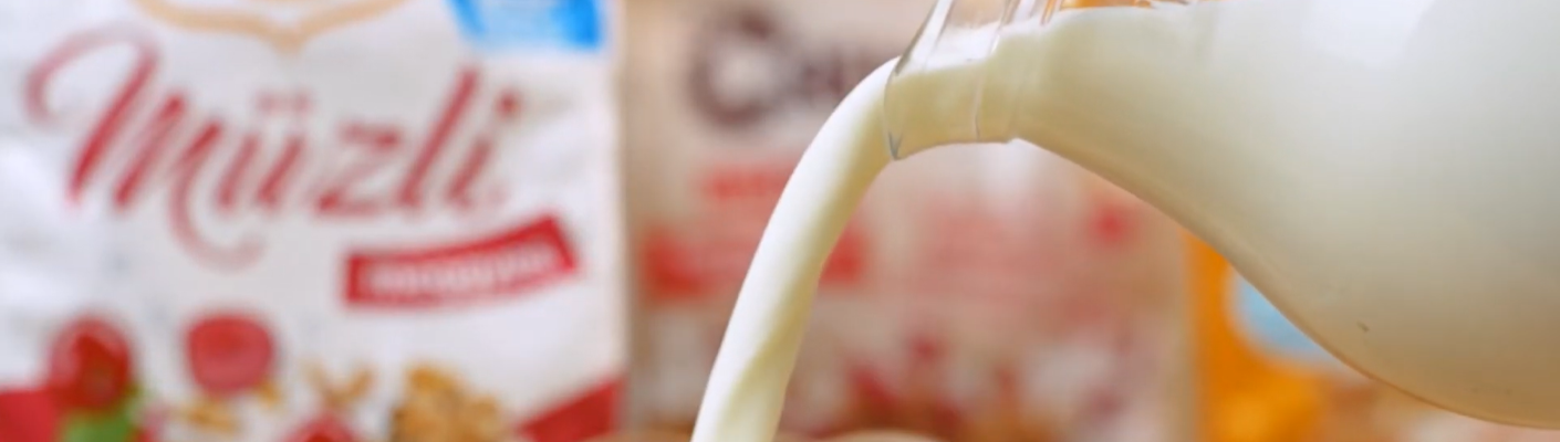 Tekints be te is hozzánk!